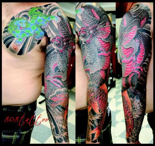 808 tattoo, hawaii. The color on this is insane! Are u seeing that green?