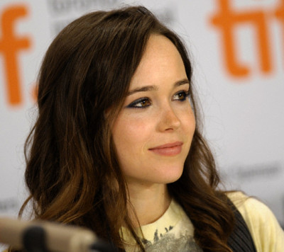 Juno got hot Previous Next It's Ellen Page bitch