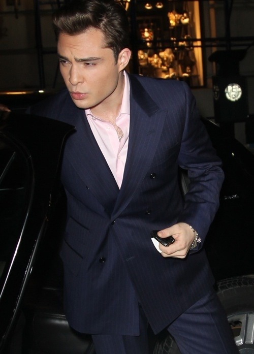 Ed Westswick is Chuck Bass Here he is presumably heading into a New York 