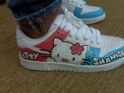 Pictures Of Hello Kitty Shoes. My customized Hello kitty