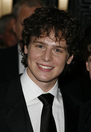 Follow spread the love for the amazing Jonathan Groff D