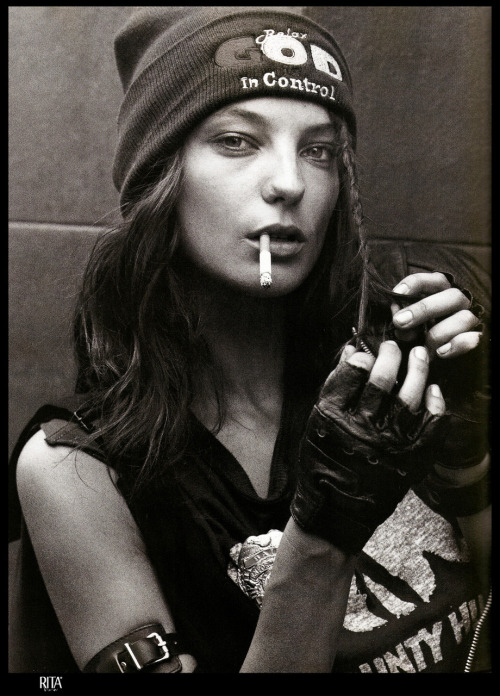Vogue Paris November 2007 :Daria Werbowy by Bruce Weber