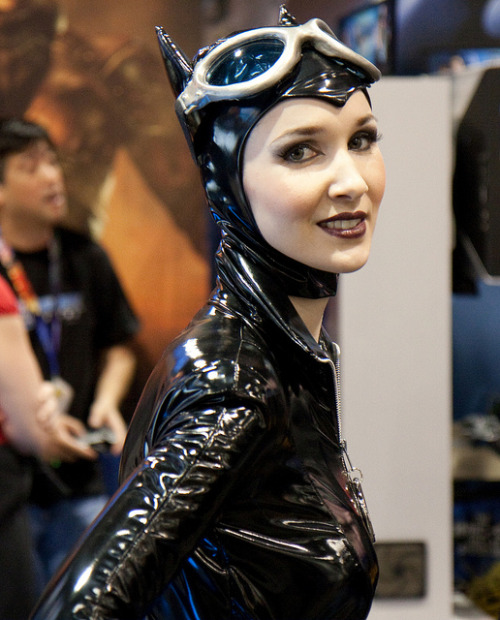 deense Adam Hughes Catwoman Cosplay Seriously everything about this is 