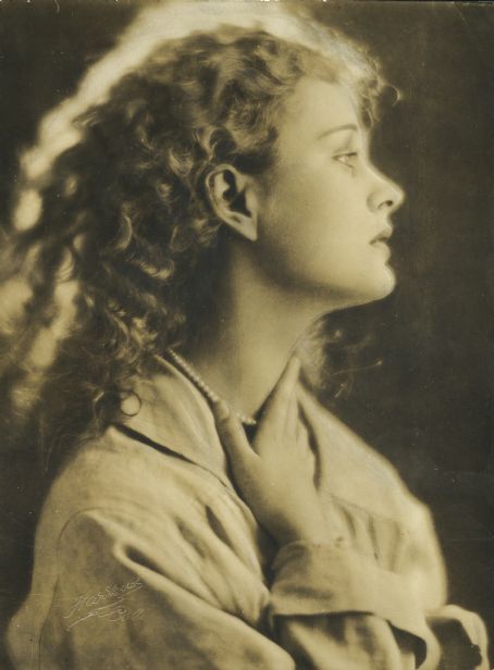 Dolores Costello C 1920s Posted 1 year ago 10 notes