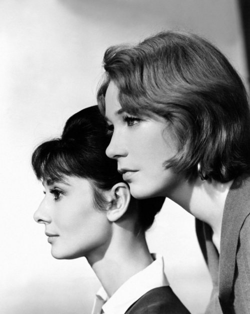 agata23 Audrey Hepburn and Shirley Maclaine in The children s Hour