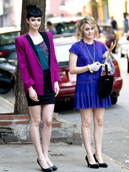 Krysten Ritter and Alicia Silverstone dial up the style on the New York set