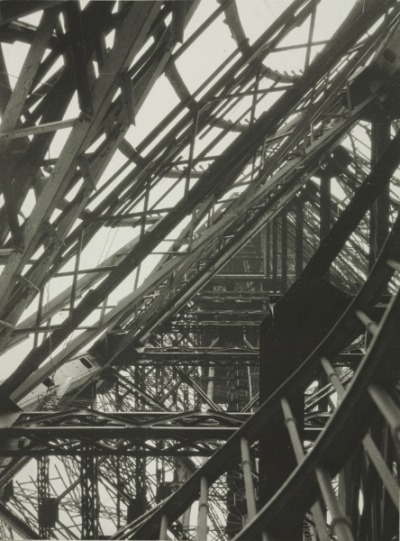 Eiffel Tower, Paris
László Moholy-Nagy (American, 1895-1946)
Date: 1925
Medium: gelatin silver print
The Cleveland Museum of Art