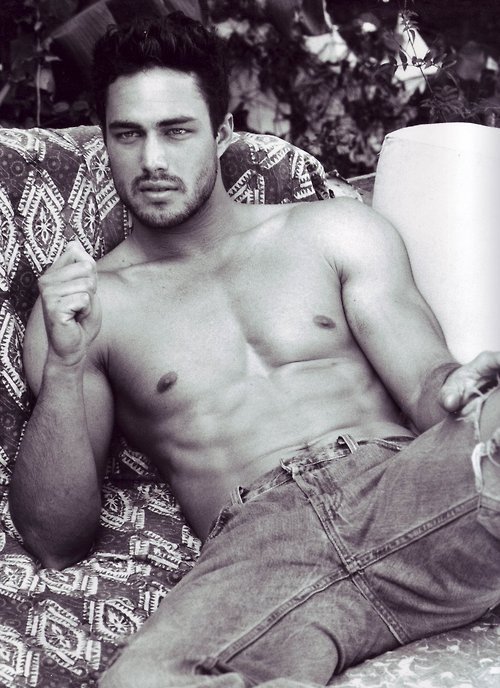 Taylor Kinney - Gallery Colection