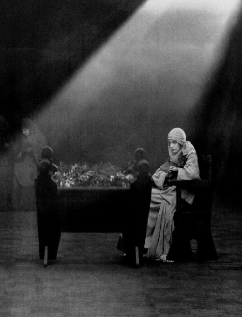 Lillian Gish as The Eternal Mother The Fates in Intolerance 1916 dir