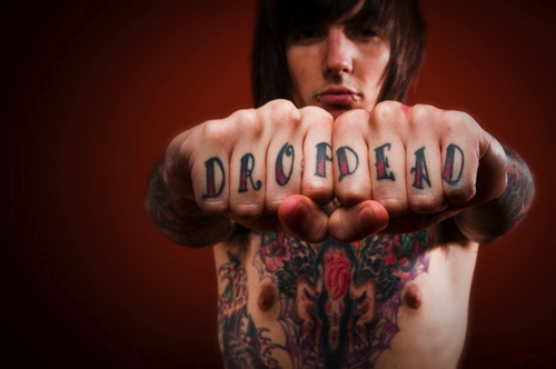#oli sykes #oliver sykes #bmth #drop dead #tattoo #knuckle tattoo