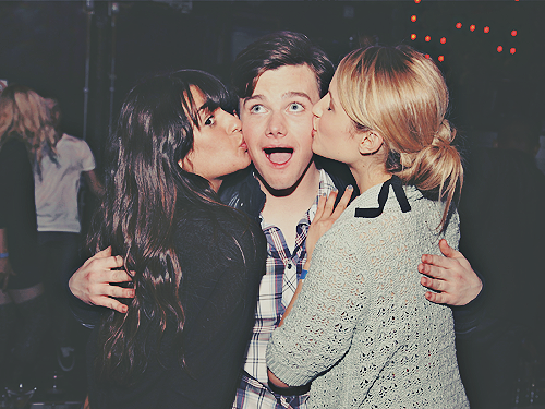 dianna agron and lea michele kissing. Dianna Agron. Kiss. / Notes