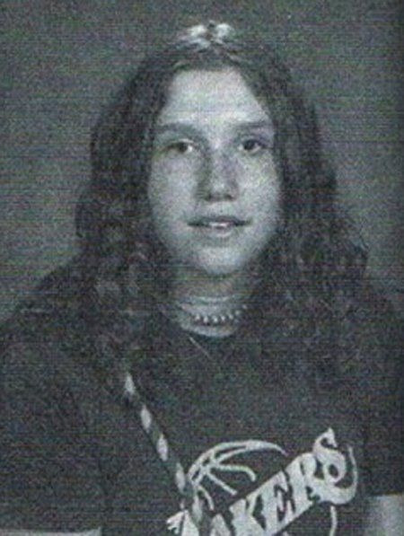 kesha yearbook picture. Kesha#39;s 8th grade yearbook pic