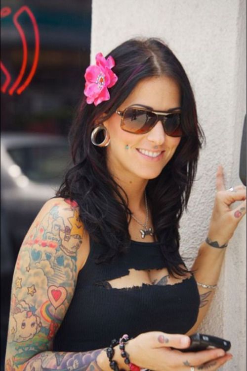 Pixie Aciatattoo. When I grow up, can I please be this lady: