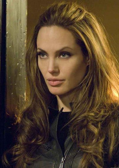 Angelina in Wanted. 8 ♥ 1.5.11