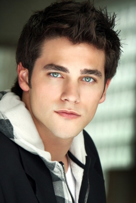 Brant Daugherty - Wallpaper Colection