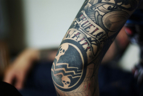 wiz khalifa tattoos quotes. Wiz Khalifa only smokes papers