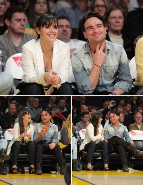 tbbtfan Johnny Galecki and girfriend attends Lakers vs Bobcats game