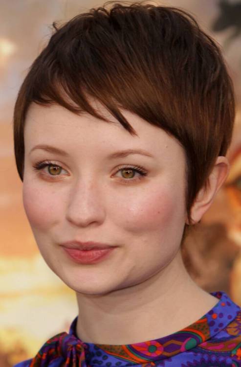 Jessica Stroup Short Hair Pixie. #emily browning #short hair