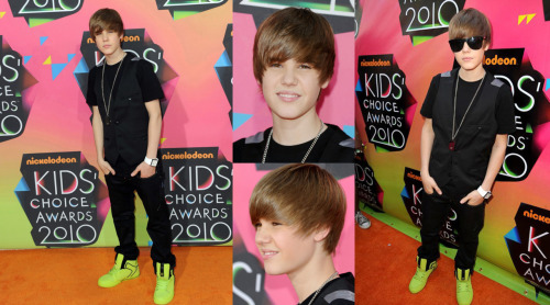 justin bieber kids choice awards 2011. zoom. Justin at the Kids