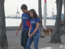kittyscratchies:

We saw Cristine Reyes &amp; Sam Milby at Manila in Baywalk.
April 6, 2011
It’s cool to see them. :bd