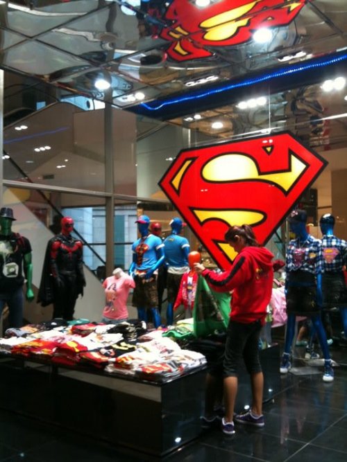  DC Store in Malaysia (: fuckyeahsuperman: