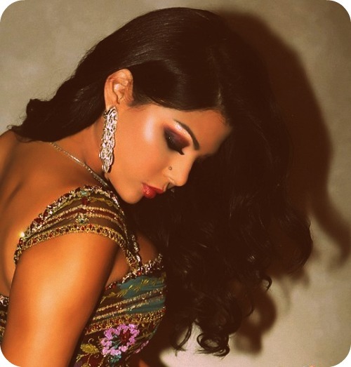 Haifa Wehbe I love this makeup Flawless Posted Sun April 10th 