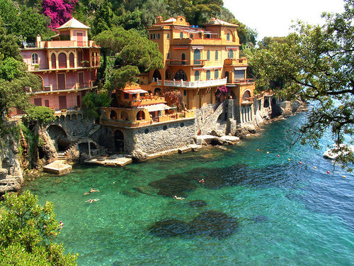 Sea Side Homes, Portofino, Italy
photo by tearsandrain