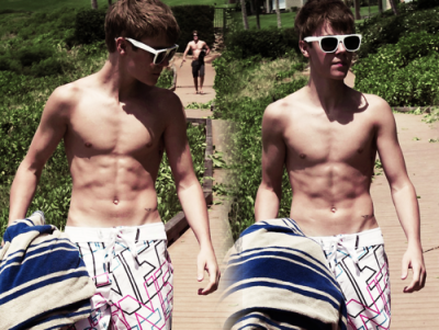 justin bieber abs picture. 2010 thebiebermoney: Justin Bieber#39;s Abs appreciation post. look at his