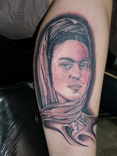Frida Kahlo Tatuaje by