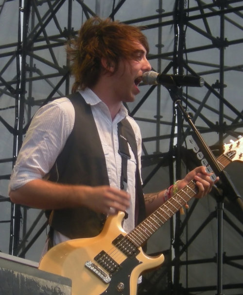 bringing back the sex hair reblogged from sexwithalexgaskarth
