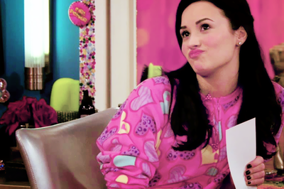 Eu sou responsável pelo o que eu falo, não pelo o que você entende.

                          Demi Lovato