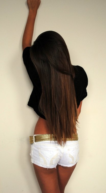thatgirlyouknew:  her hair <3 