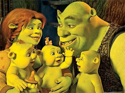Sabe porque Shrek é o melhor conto de fadas? Porque Shrek ensina que ninguém precisa ser perfeito para ter um final feliz. (brunafernnandes)