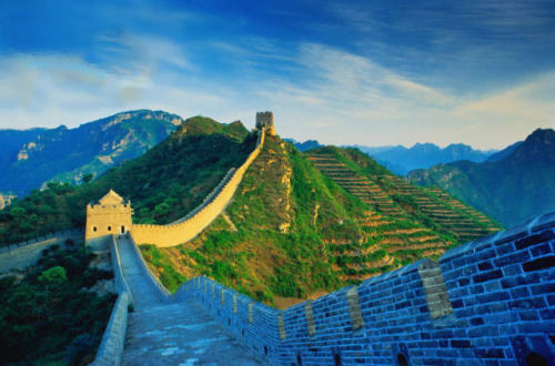 findingeveryreasontobegone:

#39: China
I will walk this entire wall someday. And then I will see it from space. 
