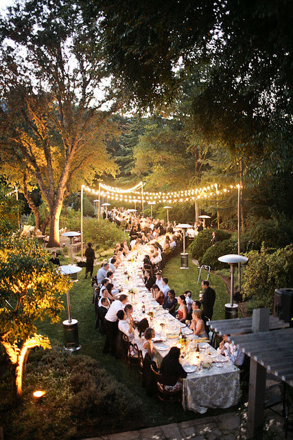 (via 8 Stunning Wedding {Tablescapes} | Austin Wedding Blog)