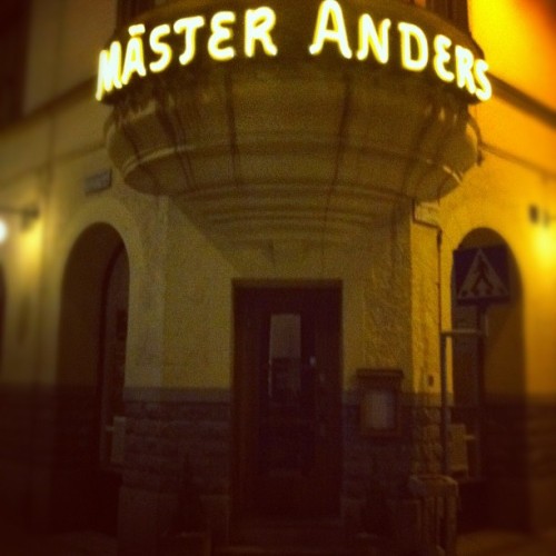 Finaste skylten! (Taken with Instagram at Mäster Anders)