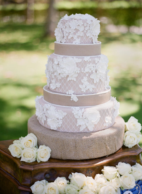 love the burlap cake stand and the lace detail on the cake