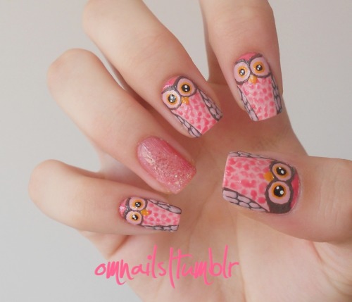 Owl nail art | I love owls, they&#8217;re really cute. I painted pink owls and there&#8217;s a feather on my nail but the photo is not so clear&#8230; I hope you like my pink owls! xoxo