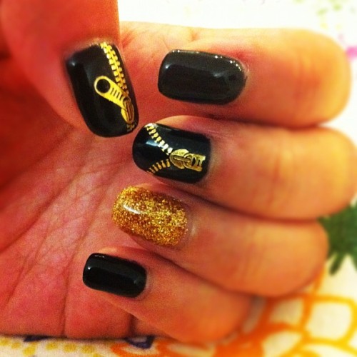 may-zy:  Hello new #nails :). #naildesign #design #pretty #manicure. (Taken with instagram) 