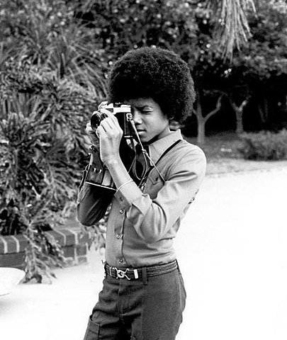 Michael Jackson with an SLR