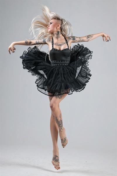 Sara Fabel via baphometbassweight Posted by baphometbassweight