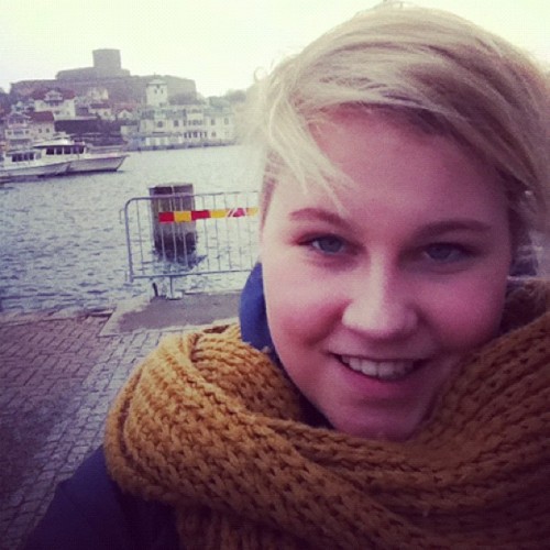Glad tjej som precis fått sommarjobb på Marstrand! (Taken with instagram)