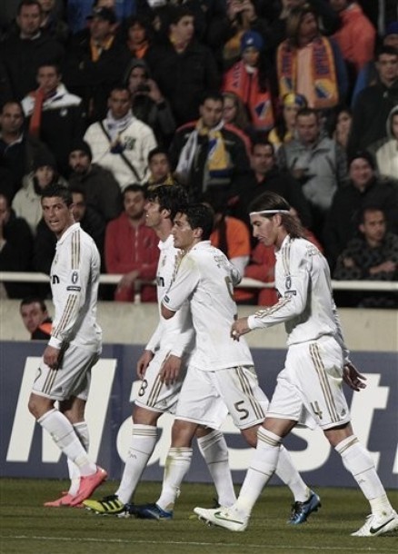 Everybody is happy for Kaká  :o)
CL 1/4 final APOEL Nicosia vs. Real Madrid 0:3, 27.03.2012(via Photo from AP Photo)