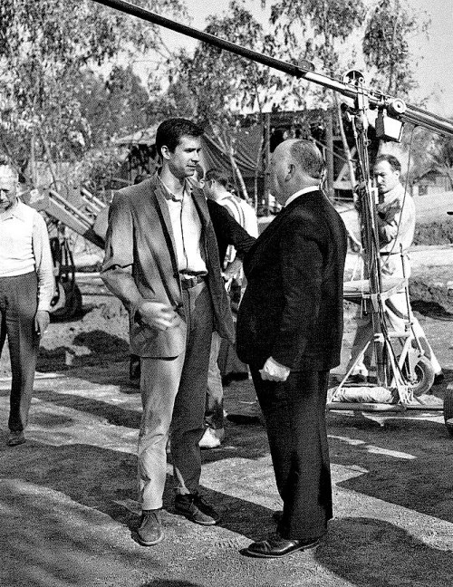 
Alfred Hitchcock and Anthony Perkins confer on the set of Psycho (1960).
