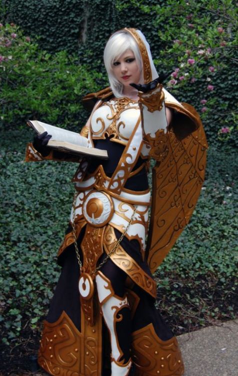Sister Benedron from World of WarcraftCosplayer: Xero-Cosplay