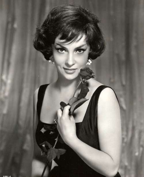 Tagged Gina Lollobrigida 1959 vintage actress 