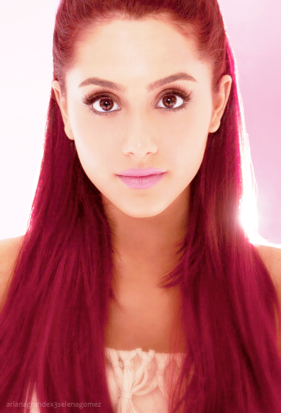 Caption DEAR ARIANA GRANDE WHY ARE YOU SO BEAUTIFUL SINCERELY