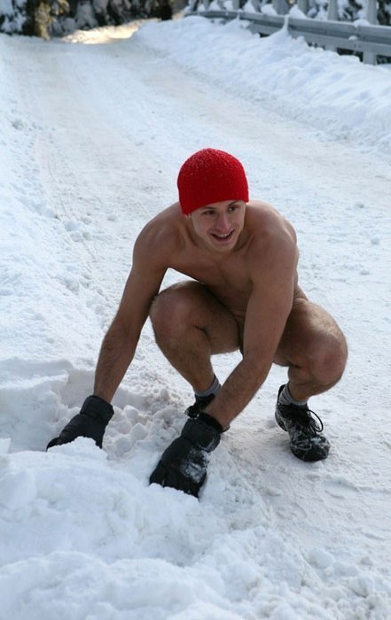 Tags nude snow amateur muscle shoes socks thighs
