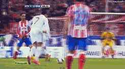 Boom!Atlético Madrid vs. Real Madrid 1:4, 11.04.2012

bashmbl:No comment.
