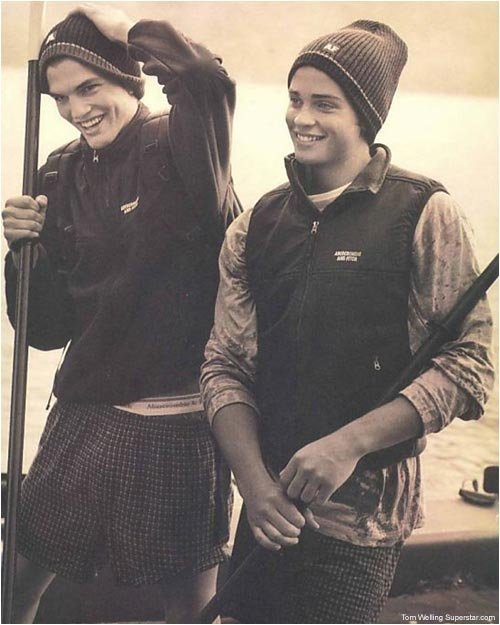 Younger Ashton Kutcher and Tom Welling via tomwellingalways 